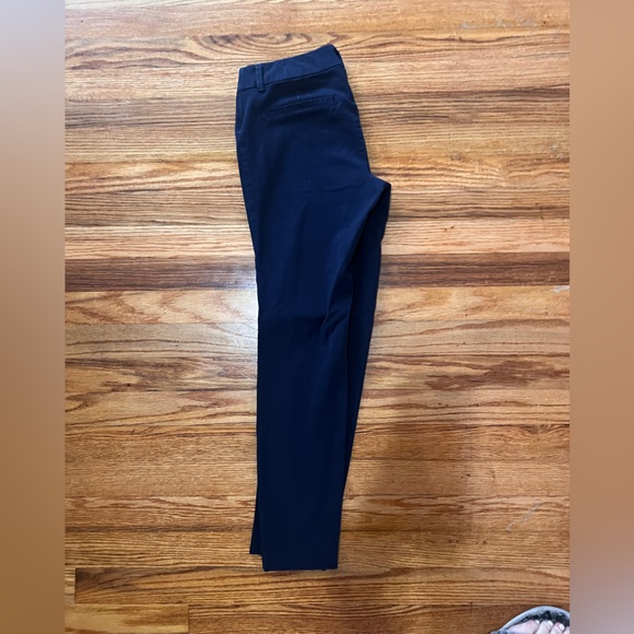 Maternity pixie pant - Picture 2 of 3